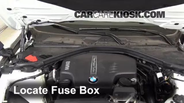 2014 BMW 320i 2.0L 4 Cyl. Turbo Fuse (Engine) Replace